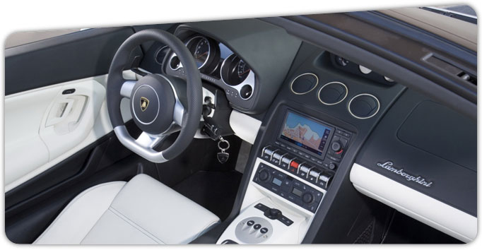 location voiture de luxe - LAMBHORGINI SPYDER